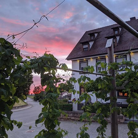 Brauereigasthof Adler Oberstadion Экстерьер фото